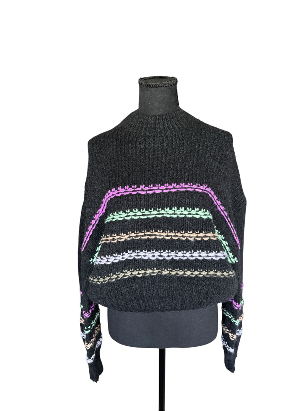 NVLT Mock Neck Chunky Knit Sweater M Black Colorblock Balloon Sleeve Cozy
